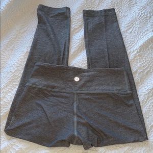 Grey cropped lululemon leggings